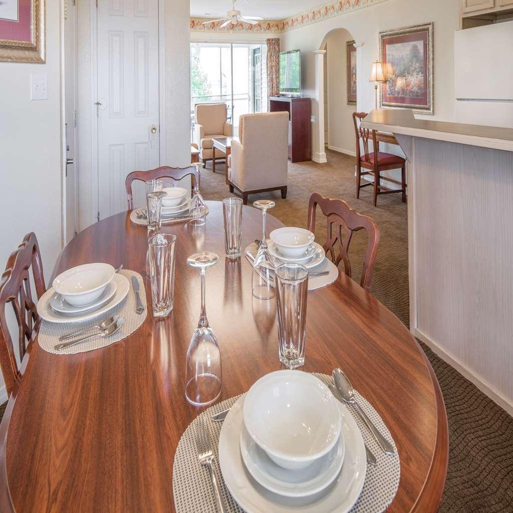 The Suites At Fall Creek Branson Habitación foto